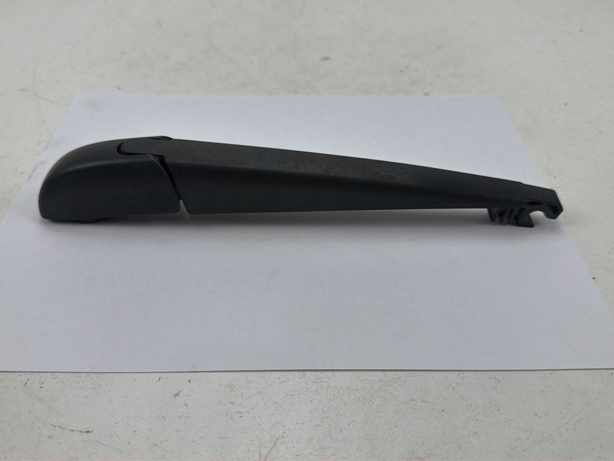 2011-2013 Dodge Durango WD - Rear Windshield Wiper Arm OEM