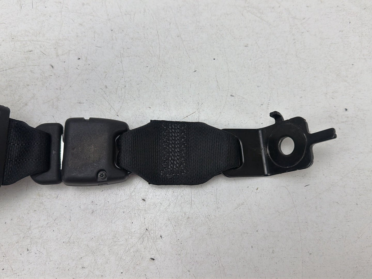 2011-2013 Dodge Durango WD - Rear Left Driver Seat Belt 1GN45DX9AB OEM