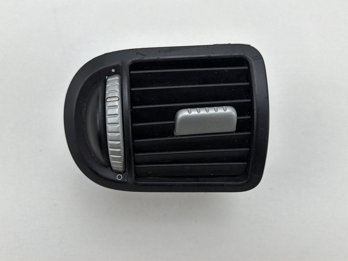 2003-2006 Porsche Cayenne Right Passenger Side Dashboard Air Vent 7L5819704A OEM