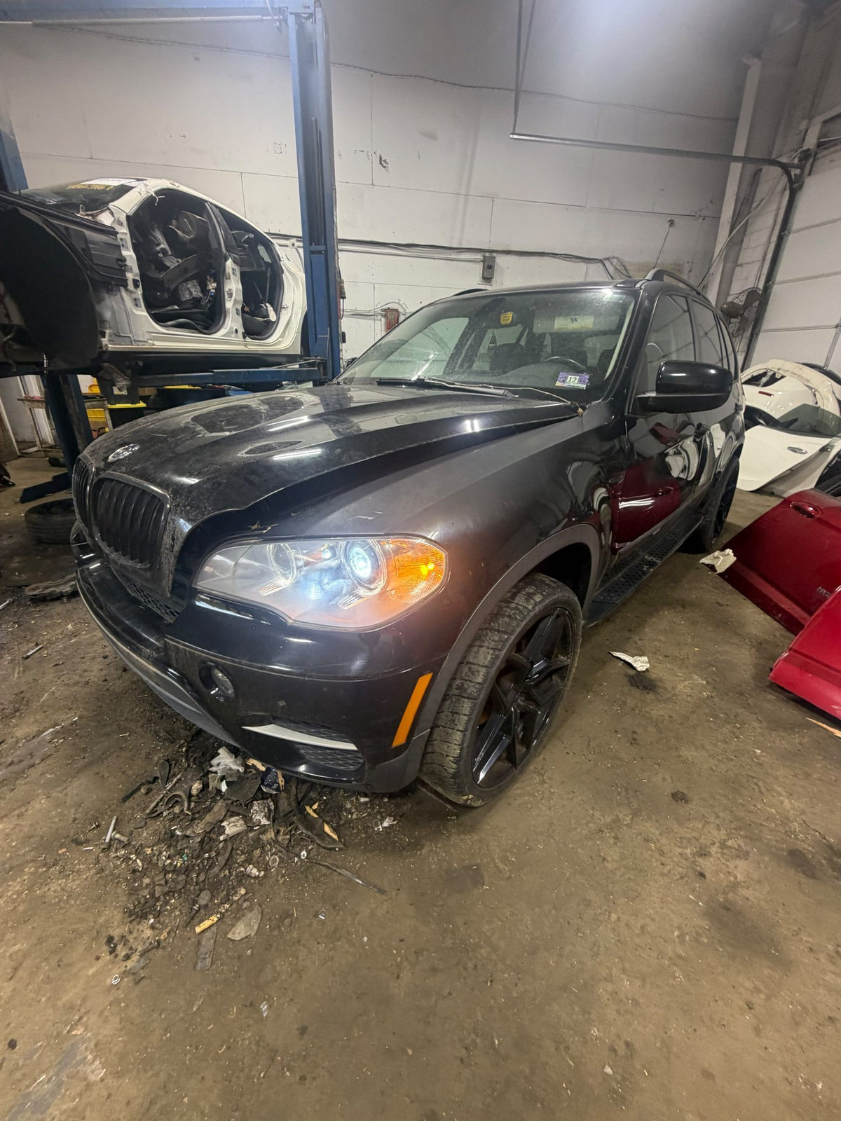 2007-2013 BMW X5 AWD Front Left Side Door Assembly OEM