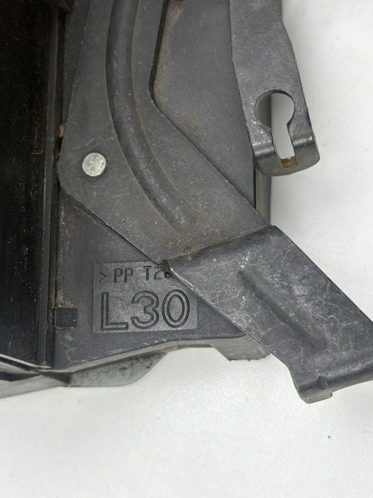 2010-2012 Land Rover Range Rover L322 Front Left Side Door Lock Actuator OEM