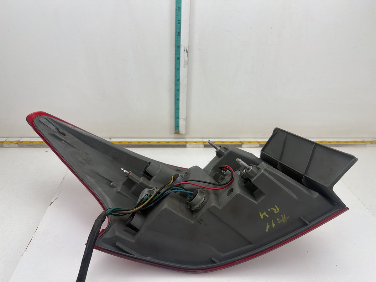 2016-2019 Nissan Sentra Rear Right Passenger Side Outer Tail Light OEM