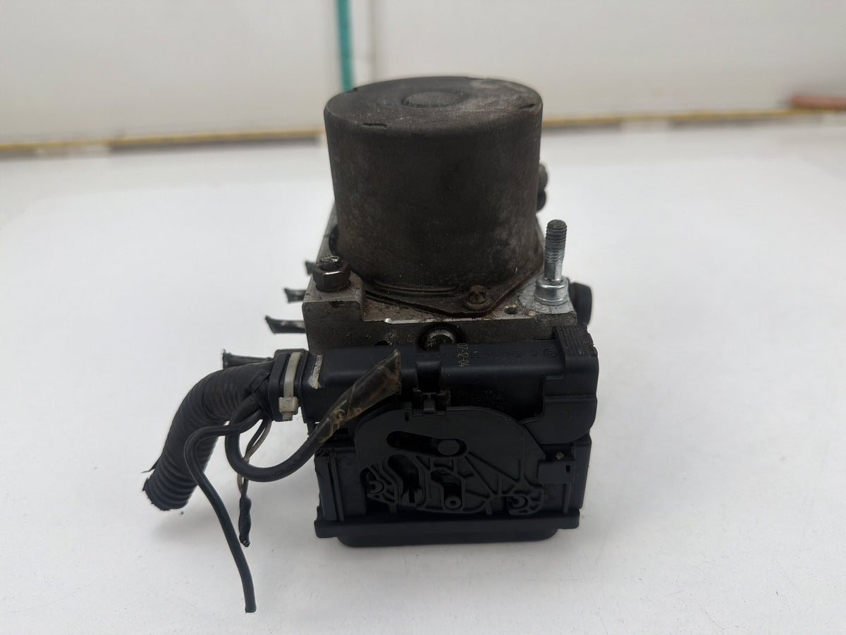 2008-2009 Nissan Altima 2.5L ABS Anti-Lock Brake Pump Module 0265800669 OEM