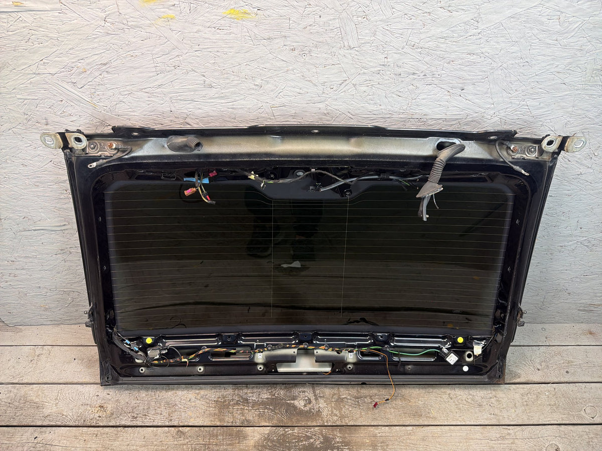 2010-2012 Land Rover Range Rover Rear Upper Tailgate Hatch Glass Assembly OEM