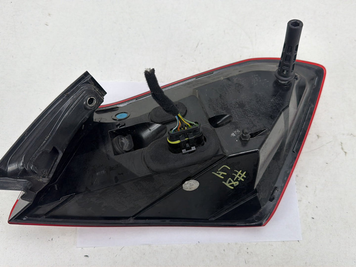 2014-2017 Maserati Ghibli Rear Left Side Outer Tail Light 06700084820 OEM