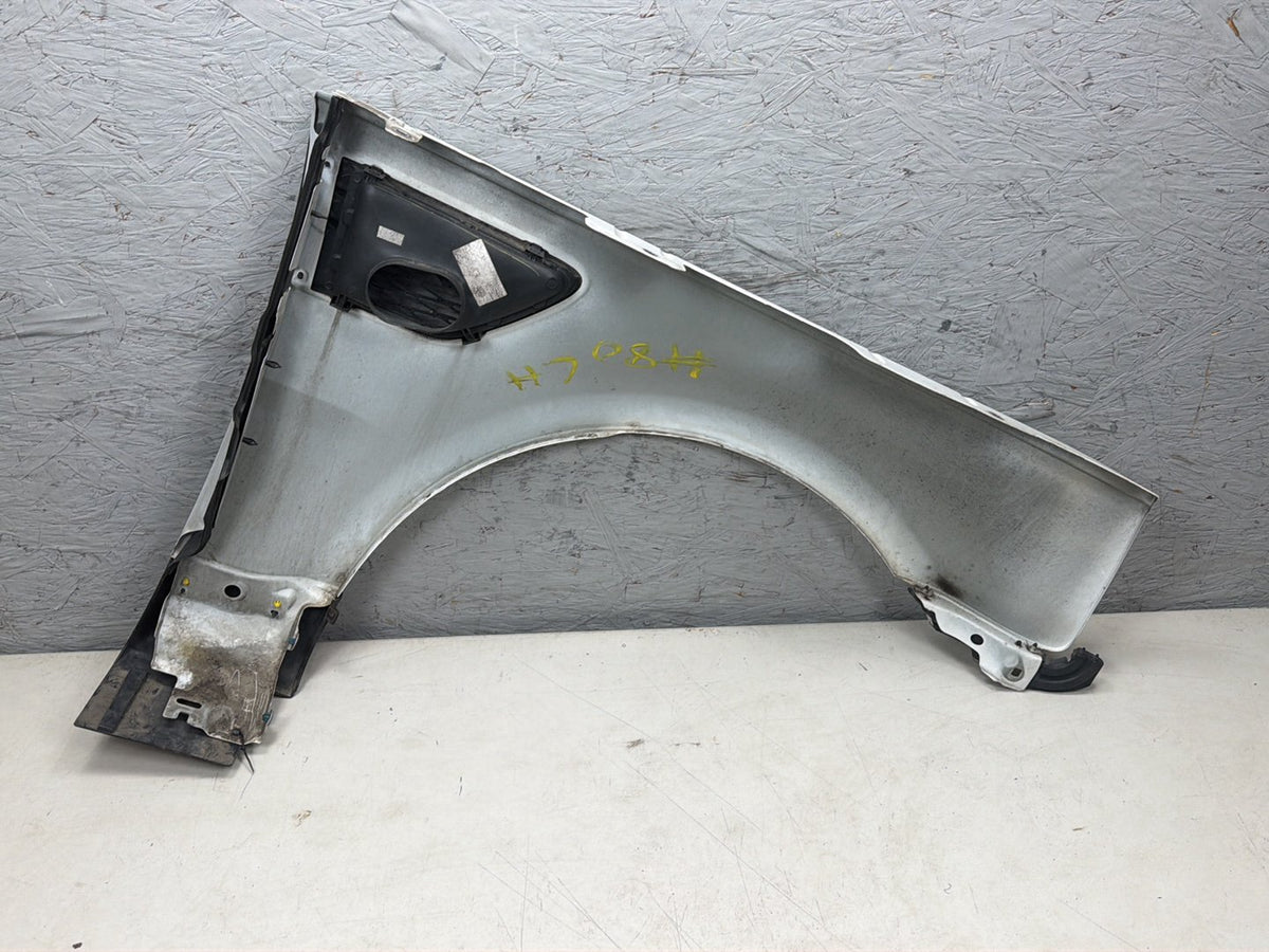 2010-2013 Land Rover Range Rover Sport Front Left Driver Side Fender Cover OEM