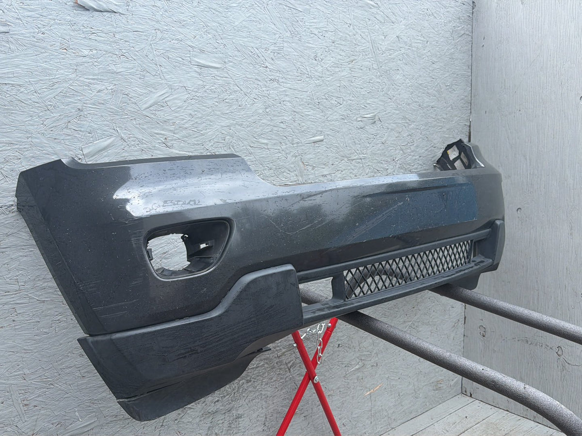 2011-2013 Jeep Grand Cherokee WK- Front Bumper Cover 462003 OEM