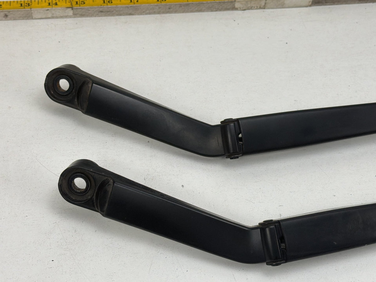 2011-2013 Infiniti QX56 Front Windshield Wiper Arm Assembly Pair OEM