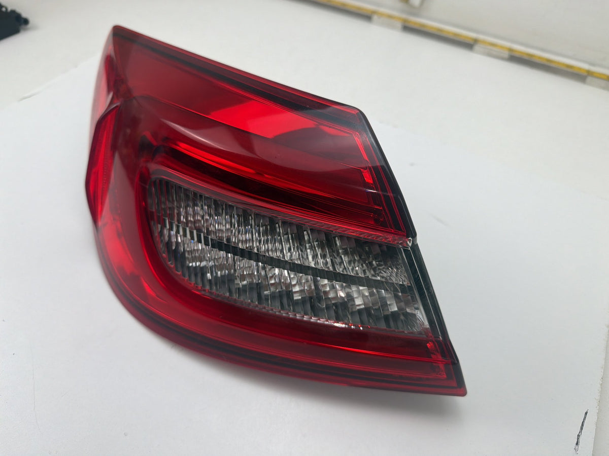 2014-2020 Maserati Quattroporte VI M156 Rear Left Side Outer Tail Light Lamp OEM