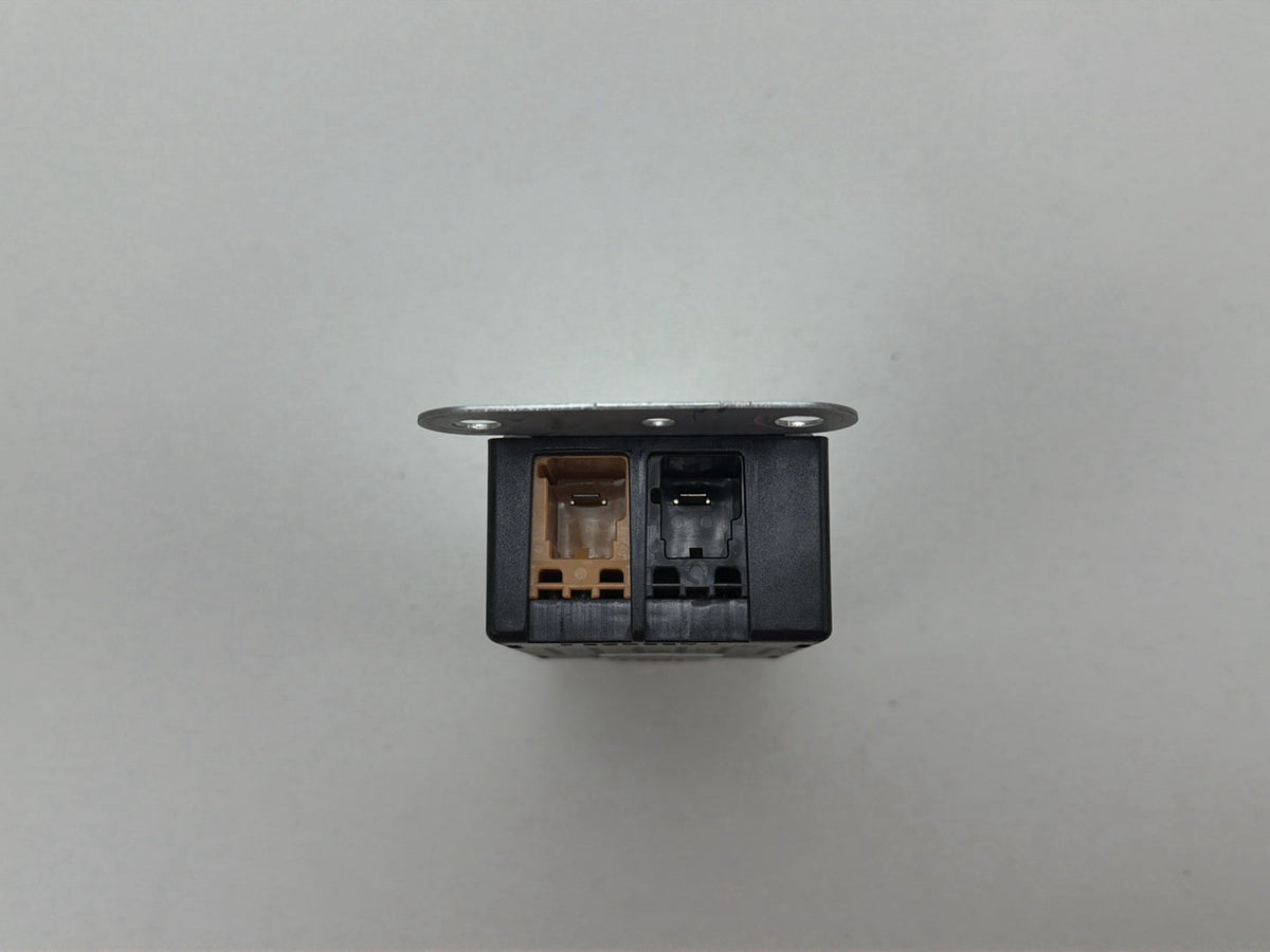 2013-2015 Volkswagen Tiguan Antenna Noise Control Suppressor Module 5N0.035.570.A OEM