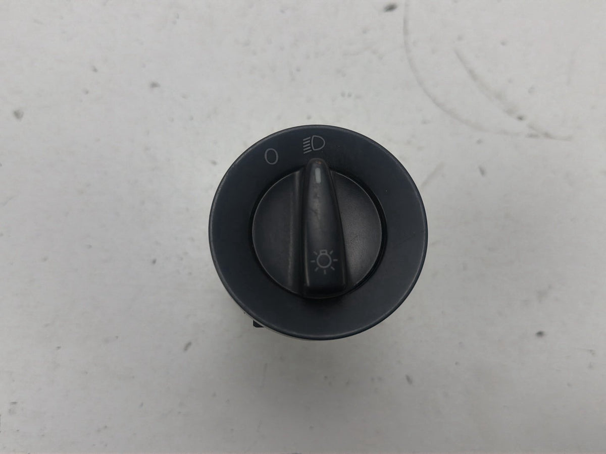 1998-2010 Volkswagen Beetle Headlight Control Switch 1C0941531B OEM