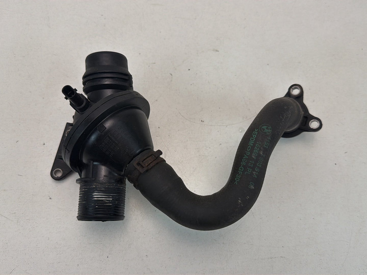 2014-2016 BMW 228i F22 Lower Thermostat Coolant Water Hose 11537603514 OEM