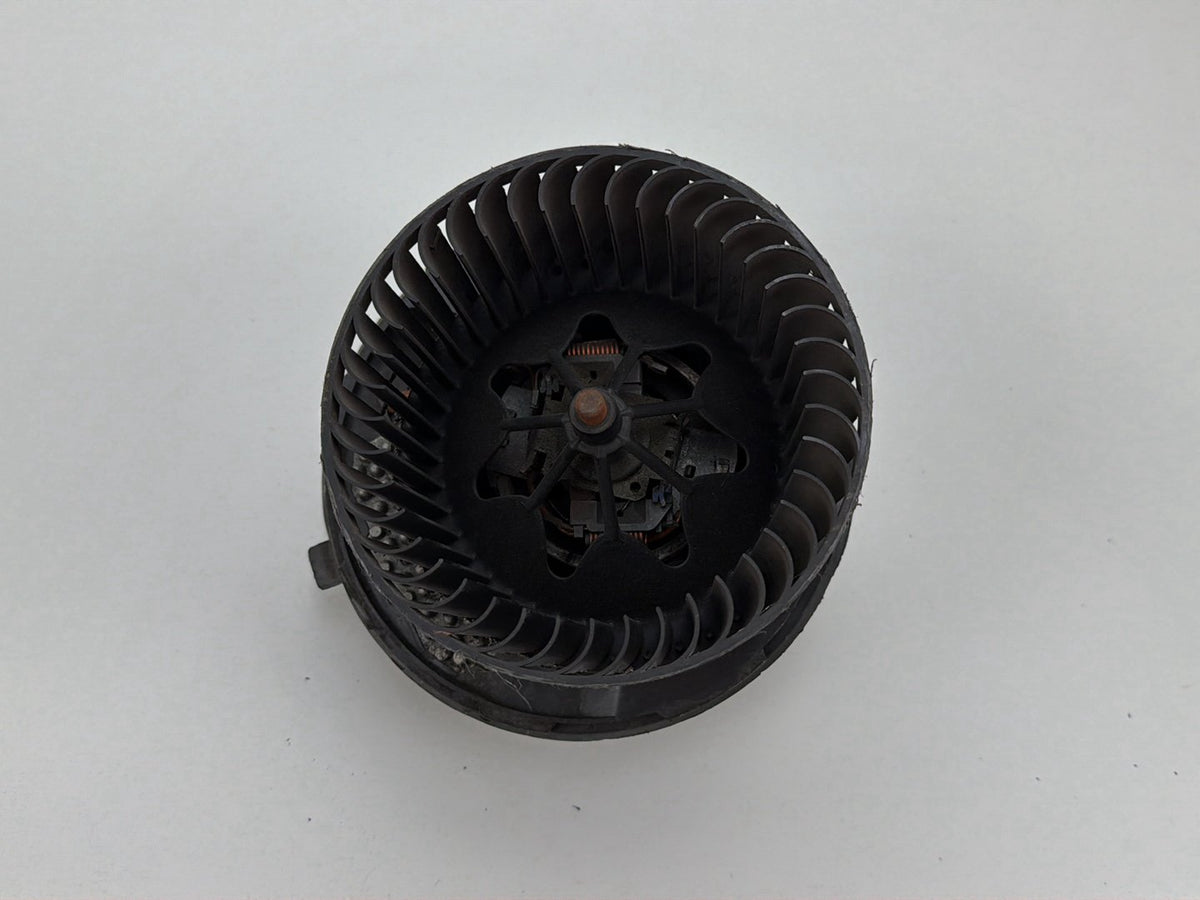 2013-2017 Volkswagen Tiguan Blower Motor 3C0907521G OEM