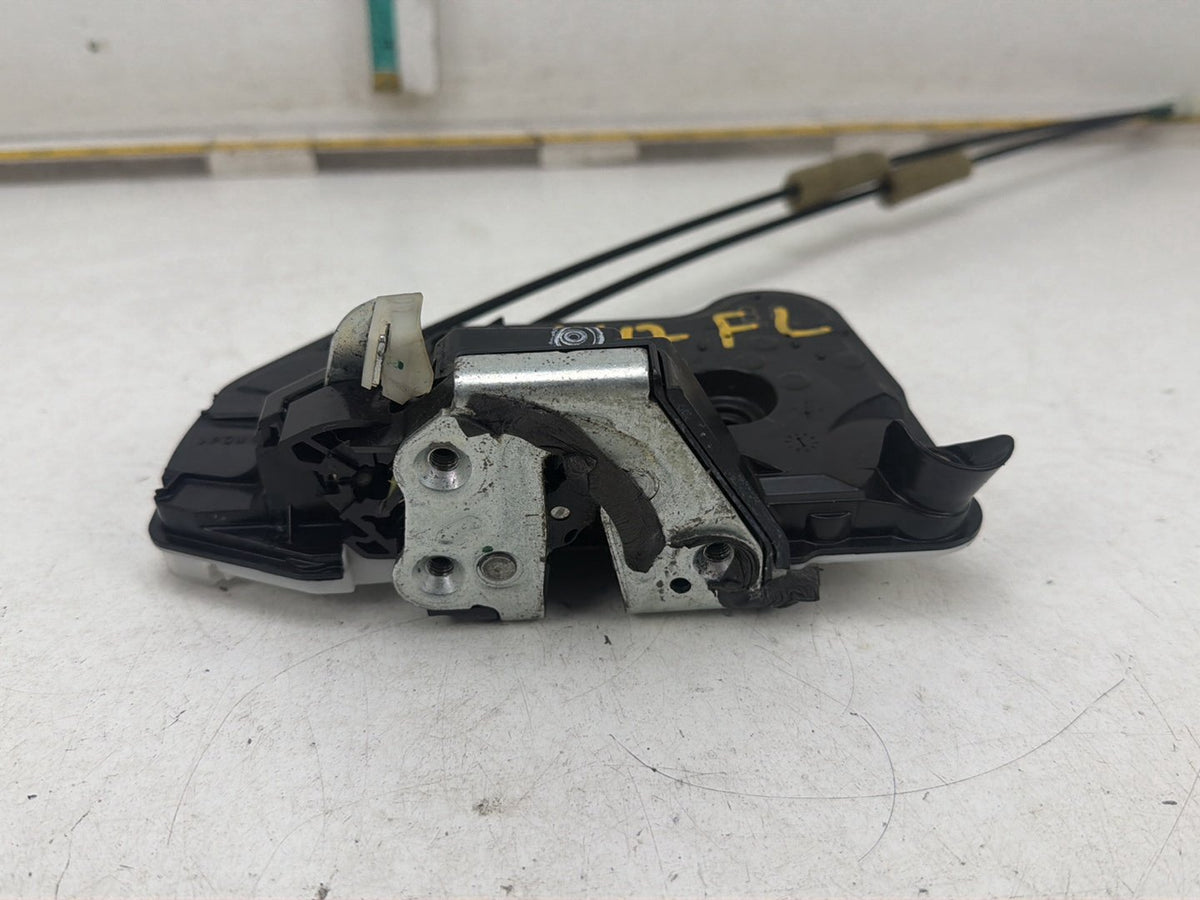 2015-2020 Toyota Sienna Front Left Side Power Door Lock Actuator Latch OEM