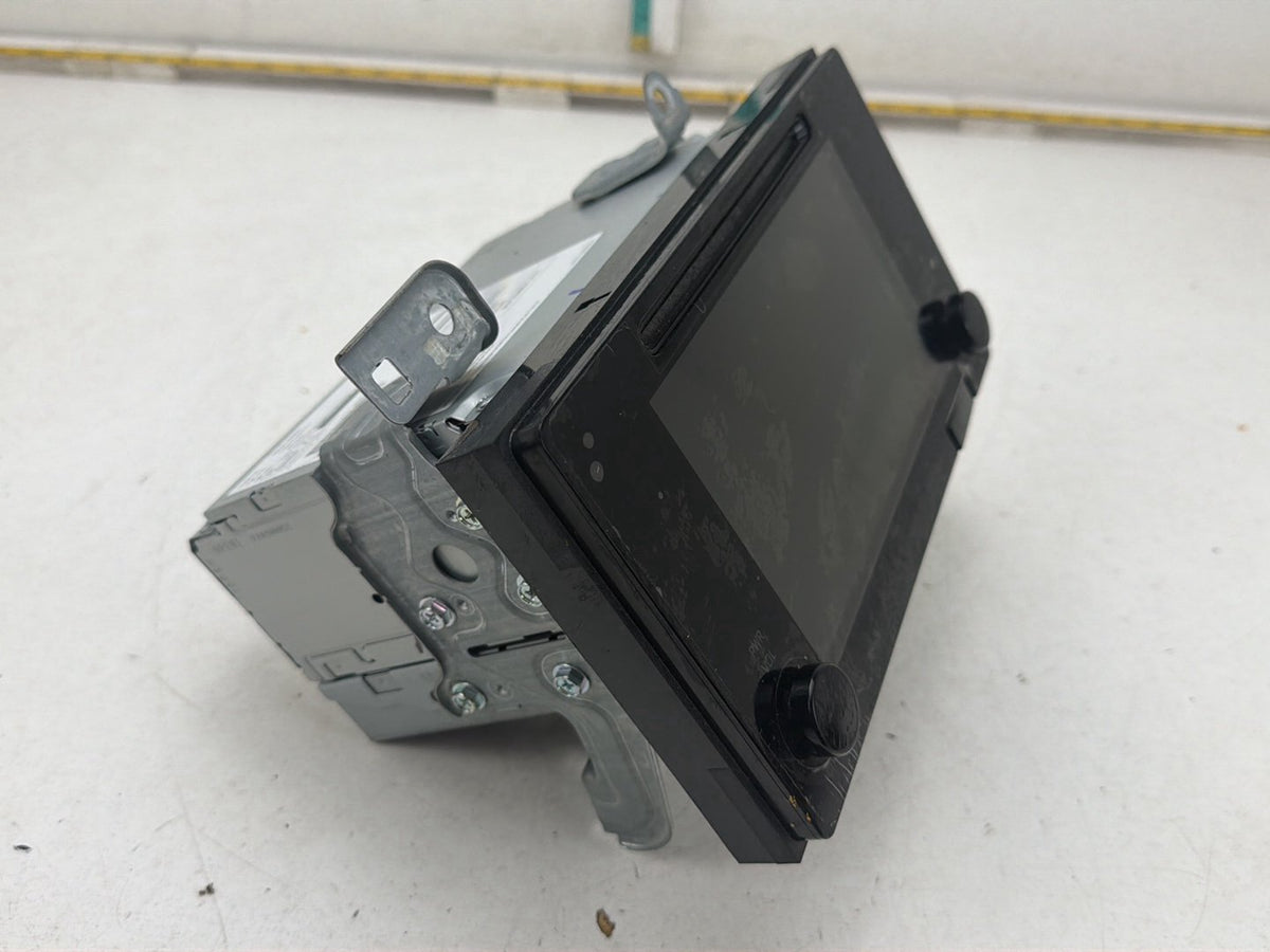 2015-2019 Toyota Sienna Radio Receiver CD Player Display Screen 86100-08062 OEM