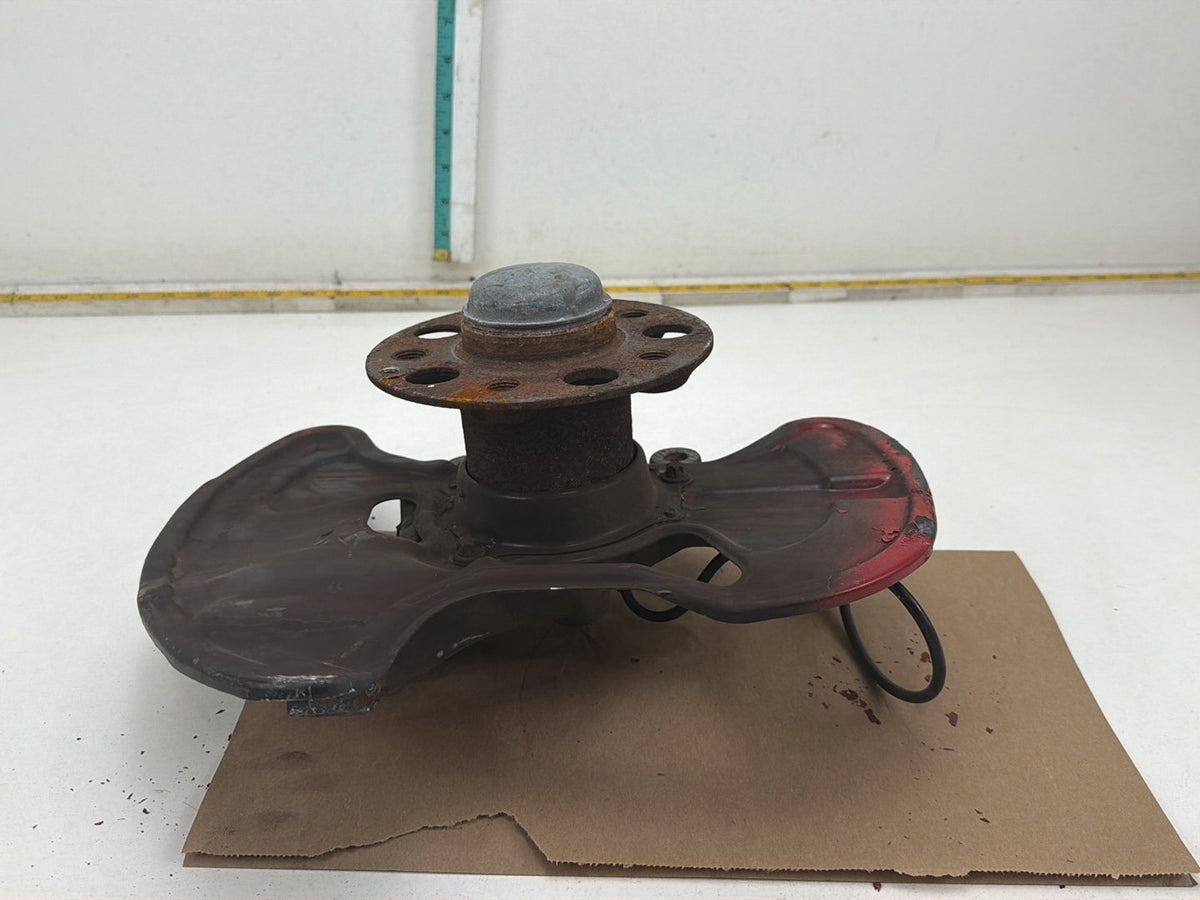 2010-2013 Mercedes-Benz E-Class E350 Front Left Spindle Knuckle & Wheel Hub OEM