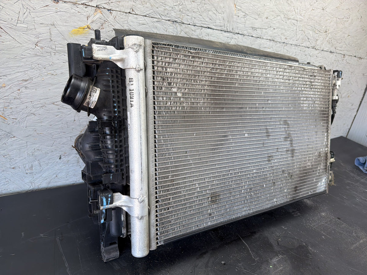 2016-2019 Chevrolet Cruze Front Engine Cooling Radiator Assembly OEM