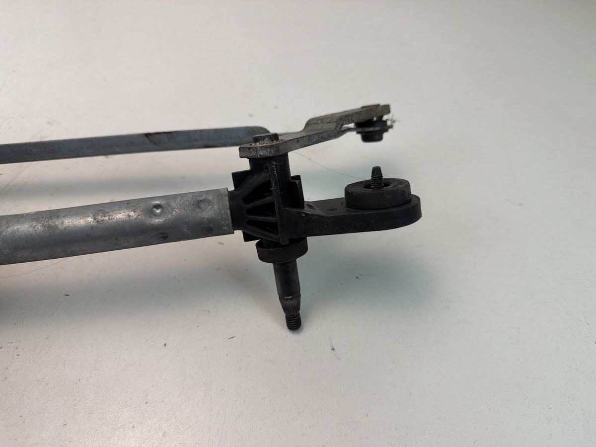 2015-2020 Audi A3 8V Front Windshield Wiper Transmission Linkage & Motor OEM