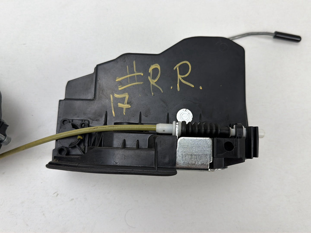 2012-2014 BMW X1 E84 Rear Right Door Lock Actuator 7229460 OEM