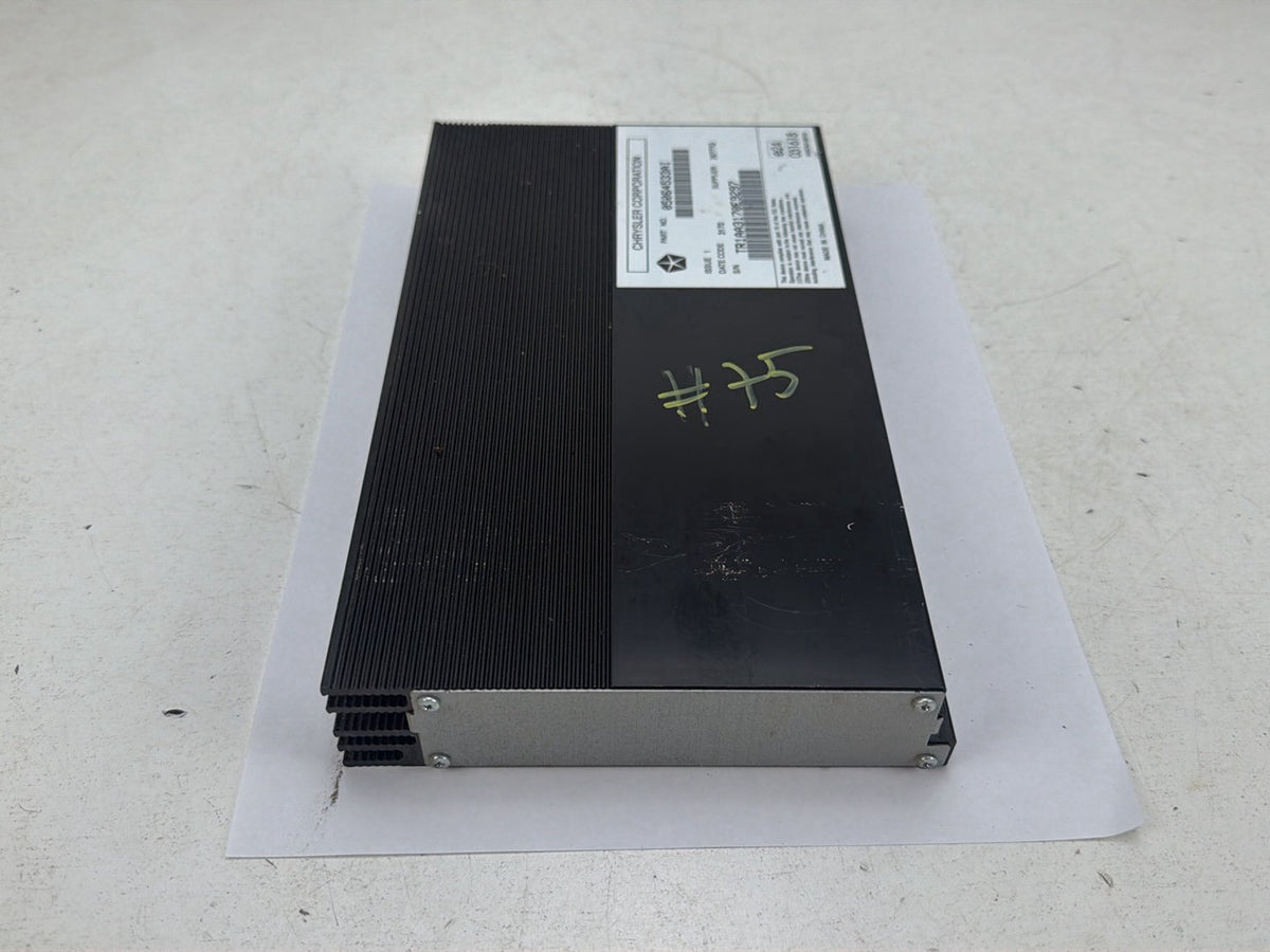2011-2013 Dodge Durango WD - Radio Audio Amplifier 05064533AI