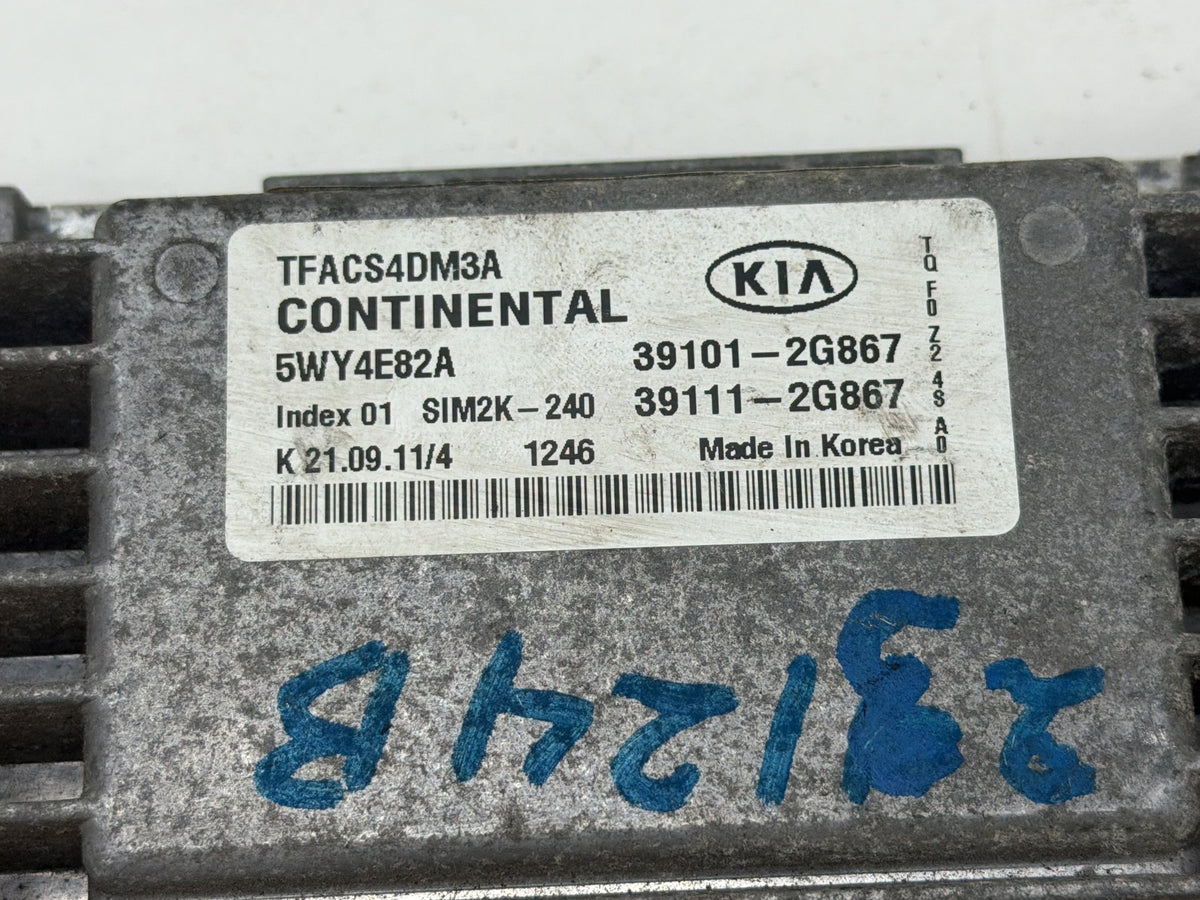 2011-2013 Kia Optima Engine Computer Control Module 39111-2G867 OEM