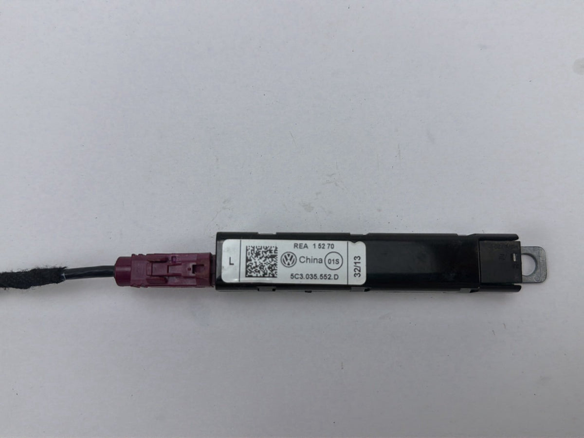2012-2016 Volkswagen Beetle Antenna Booster Signal Booster 5C3035552D OEM