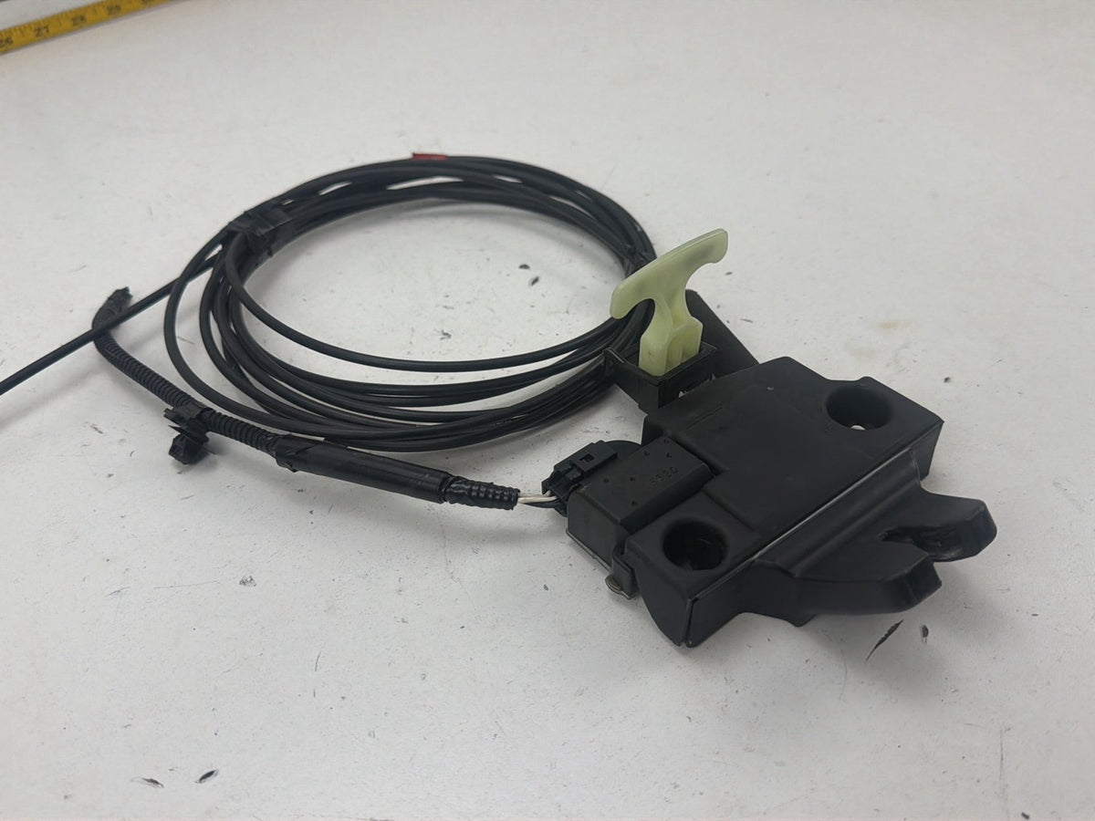 2012-2017 Toyota Camry Rear Trunk Deck Lid Lock Latch Actuator Motor OEM