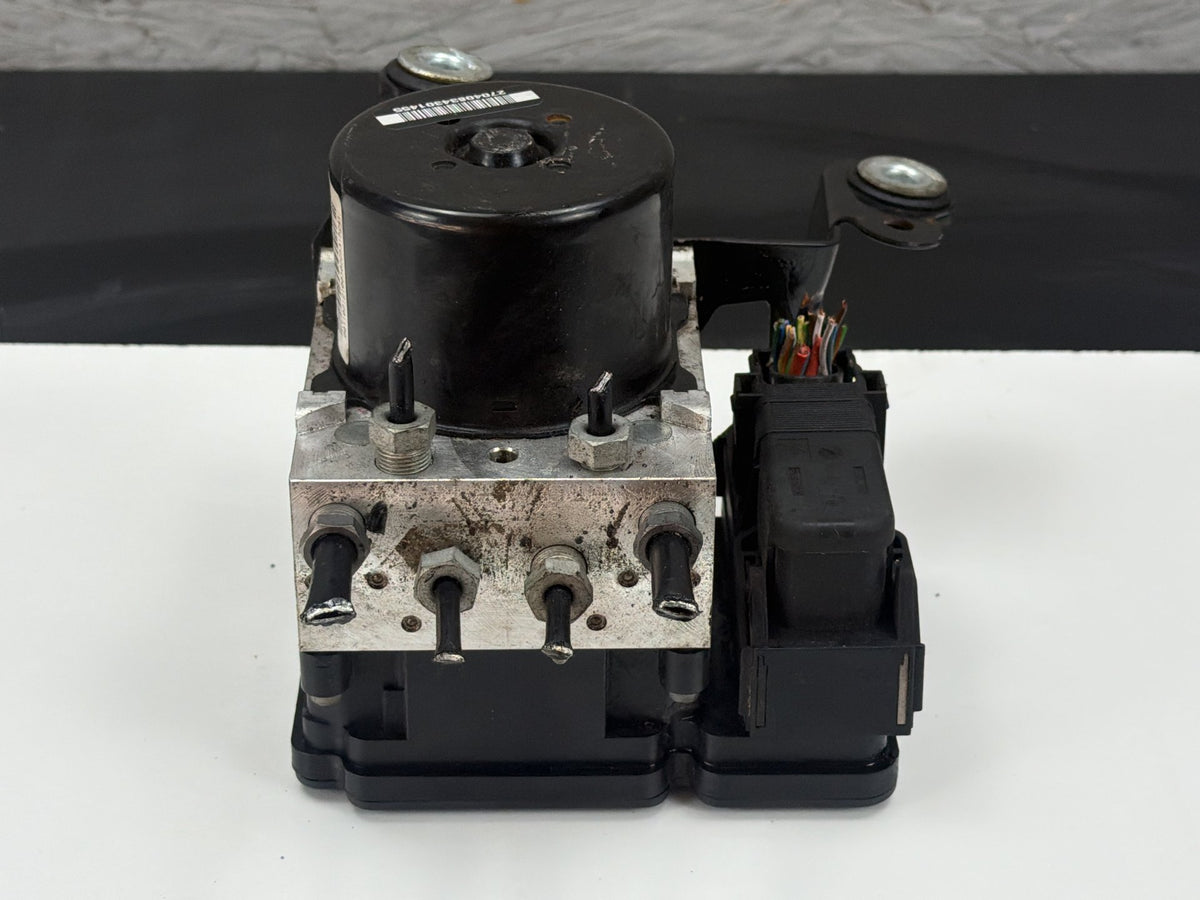 2015-2018 Volvo S60 2L 157K ABS Anti-Lock Brake Pump Control Module OEM