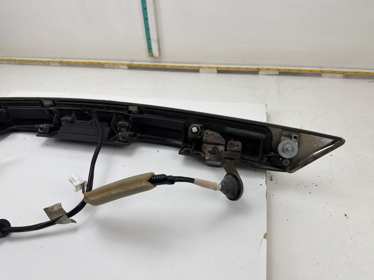 2011-2017 Infiniti QX56-Rear Tailgate Upper Chrome Molding 90816 1LA0A OEM