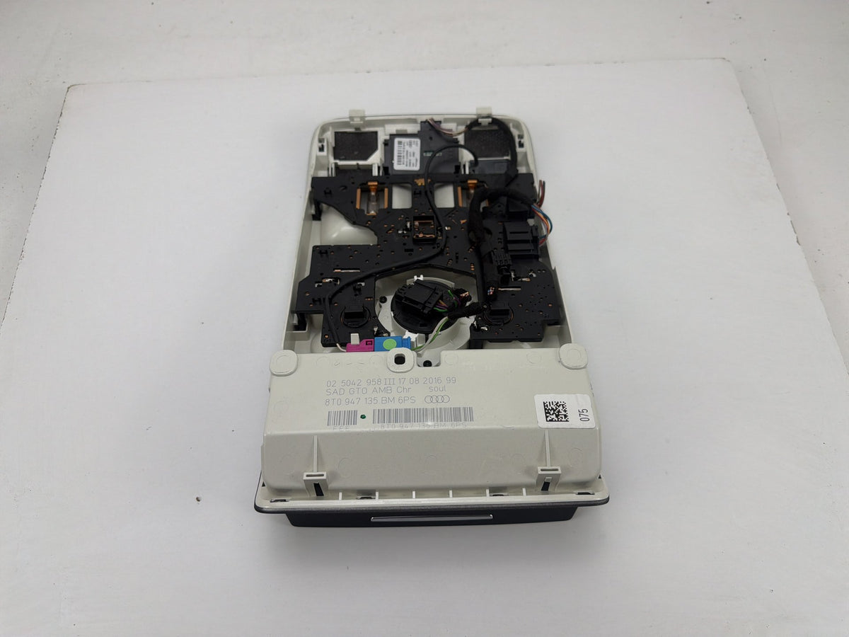 2013-2017 Audi Q5 Front Roof Overhead Console Dome Map Light 8K0959719B OEM