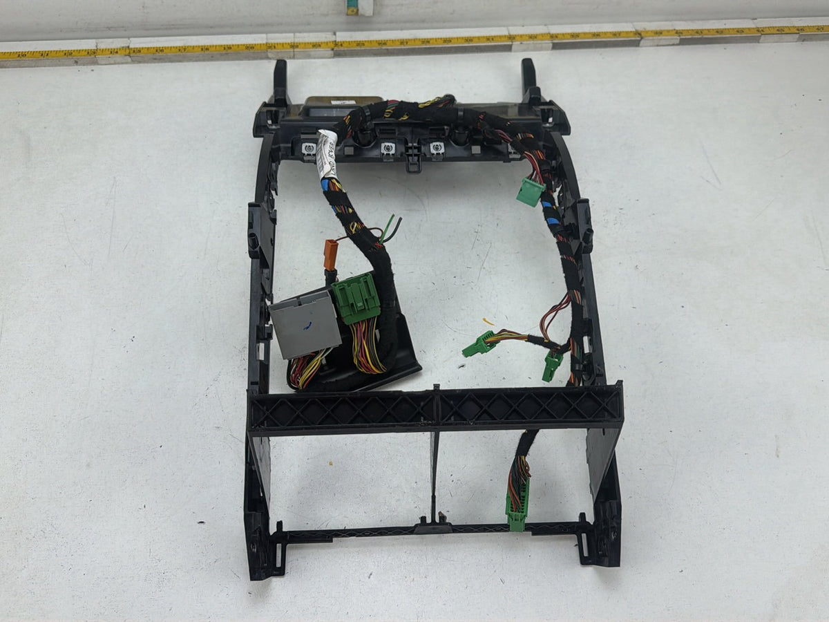 2009-2013 Land Rover - Center Climate Console Control Shifter AH32-04567-A OEM