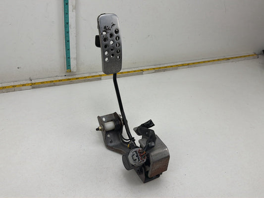 2003-2008 Nissan 350Z-Gas Pedal Sensor 18919AM810 OEM