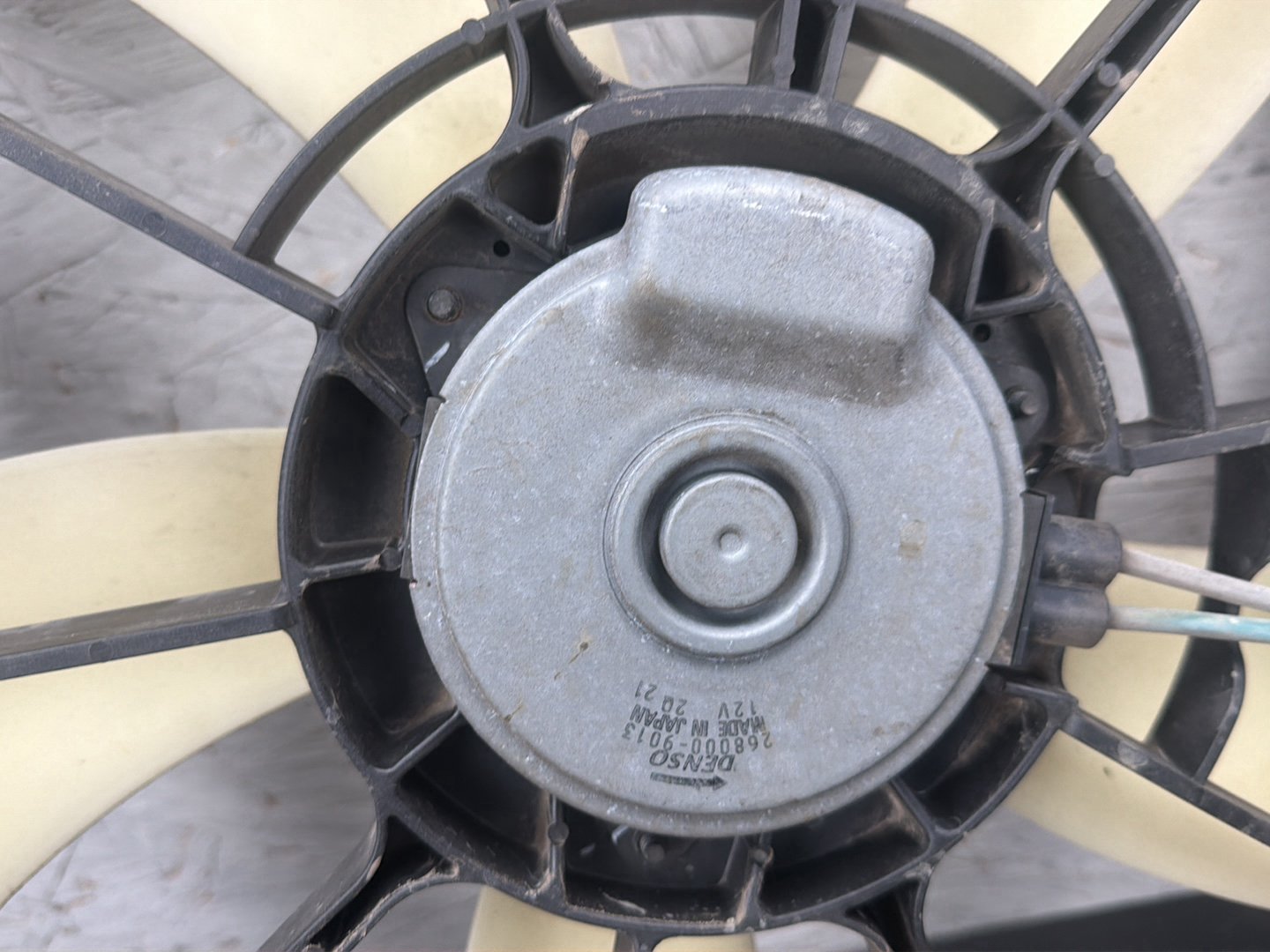 2013-2018 Ram 1500 Engine Radiator Cooling Fan 268000-9013 OEM