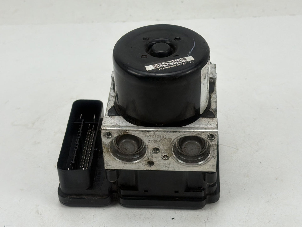 2012 Ford Focus ABS Anti-Lock Brake Pump Control Module BV61-2C405-AF OEM