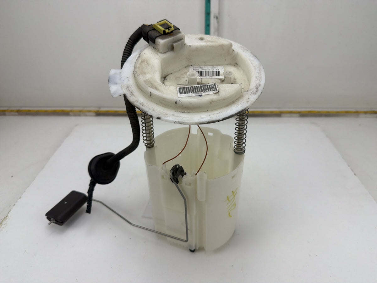 2014-2020 Maserati Quattroporte VI M156-Fuel Gas Tank Pump 670003733 OEM