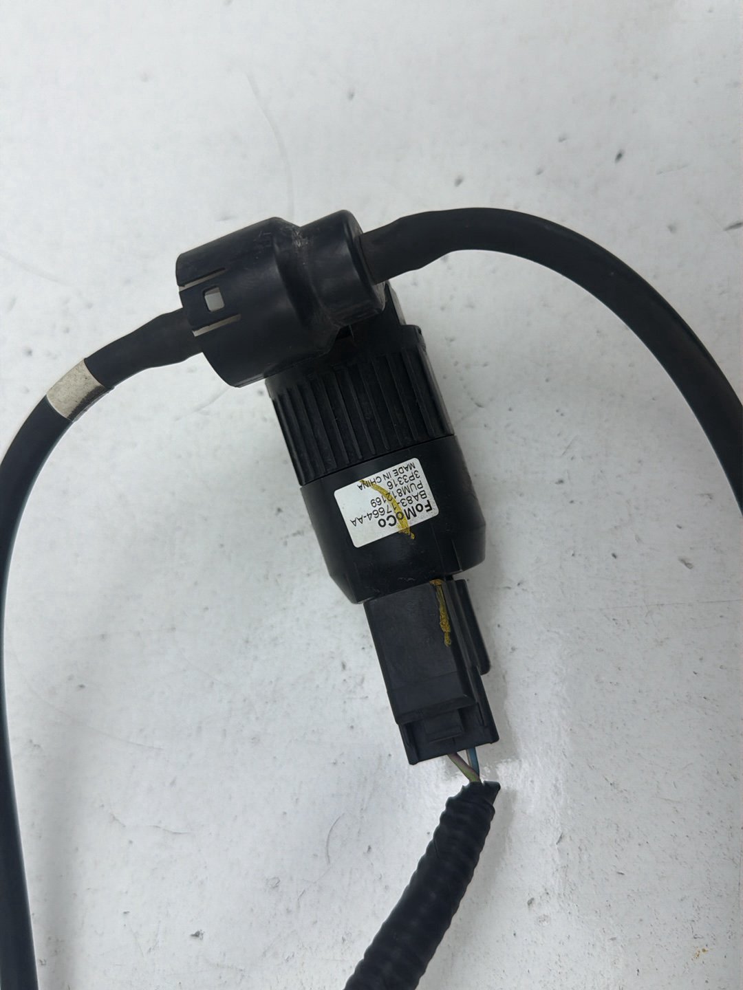 2011-2015 Ford Explorer Washer Pump Motor With Hose BA83-17664-AA OEM