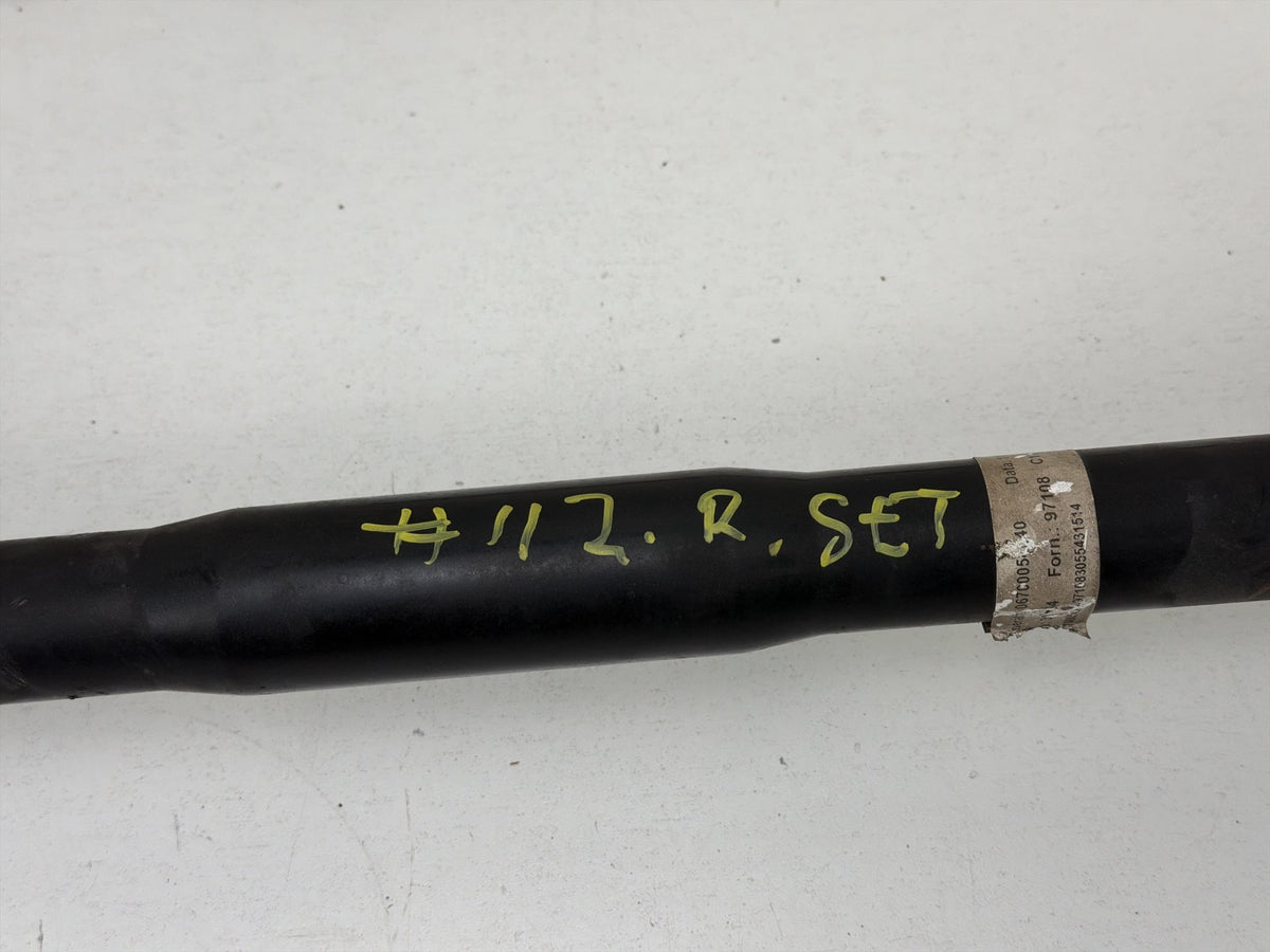 2014-2021 Maserati Quattroporte Rear Right Passenger Side CV Axle Shaft OEM