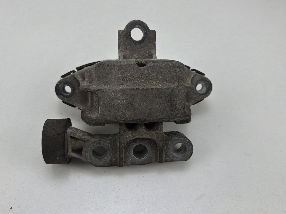 2012-2020 Chevrolet Sonic RS Front Right Passenger Side Engine Motor Mount OEM