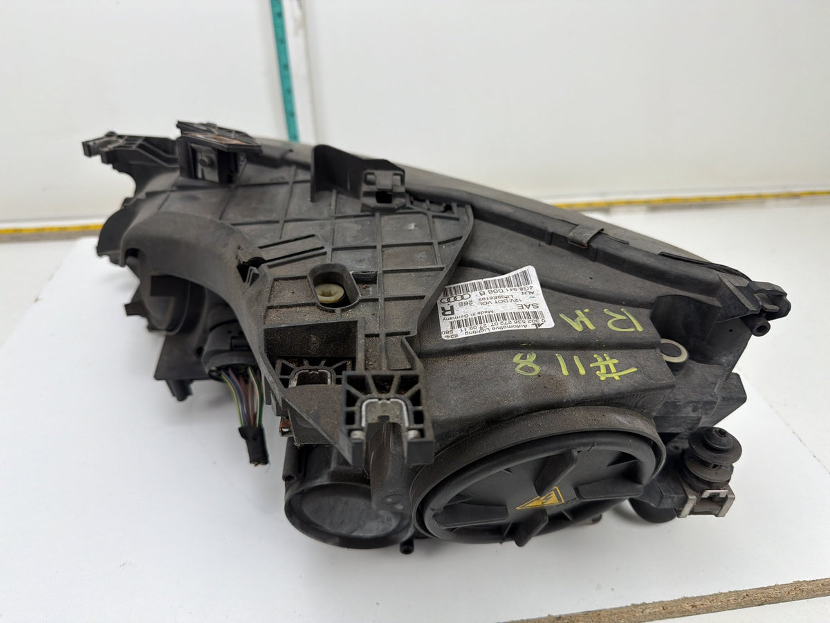 2012-2015 Audi A7 Front Right Passenger Side Headlight Assembly 4G8941006B OEM
