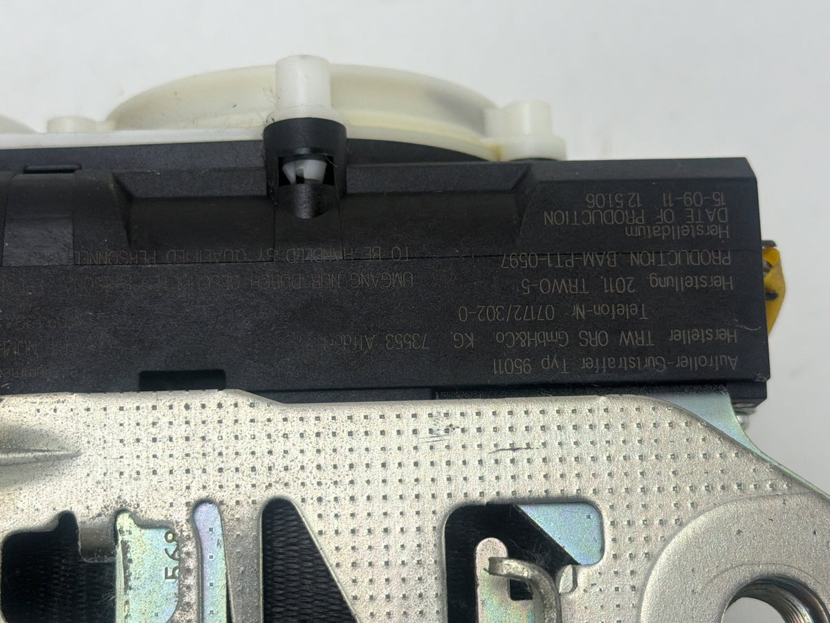 2012-2018 Audi A7 Quattro Front Left Driver Side Seat Belt 34075041C OEM