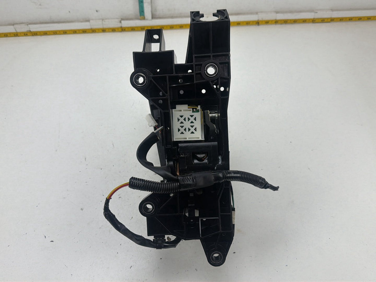 2015-2017 Toyota Camry Automatic Transmission Floor Gear Shifter Lever Box OEM