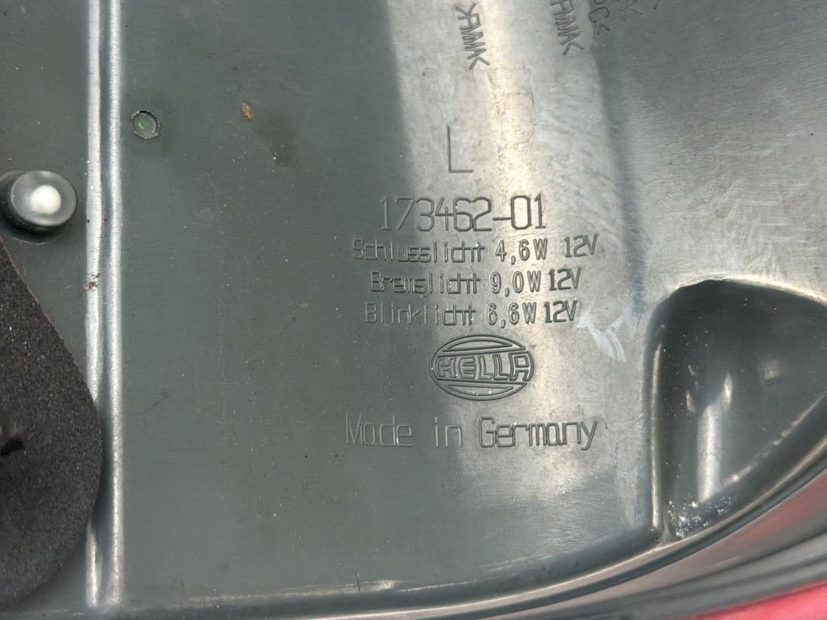 2011-2013 BMW 550i xDrive Rear Left Driver Side Outer Tail Light 173462-01 OEM