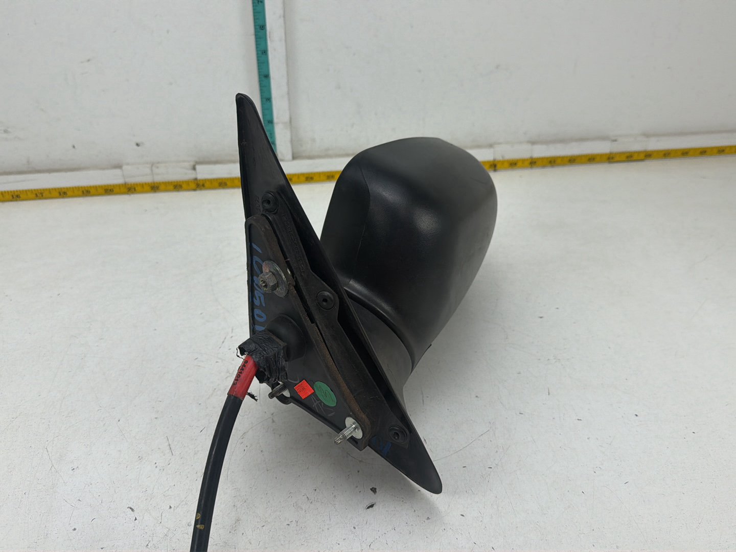 1998-2005 Ford Ranger Front Left Driver Side Power View Mirror E1011163 OEM