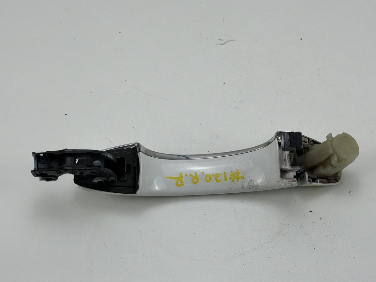2013-2017 Audi Q5 8R Rear Right Passenger Side Exterior Door Handle OEM