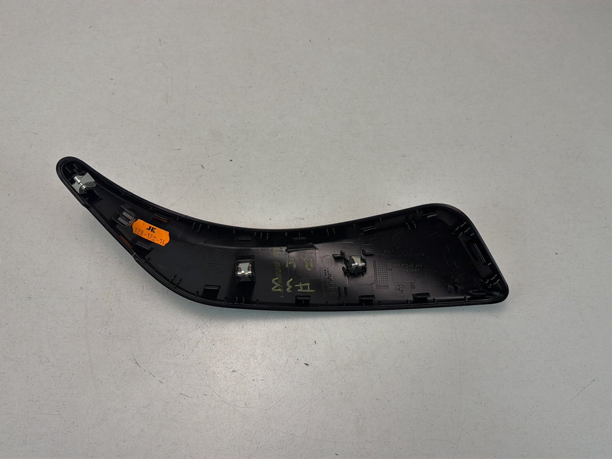 2014-2016 BMW 228i Right Door Handle Cover Trim Inner Pull Handle OEM
