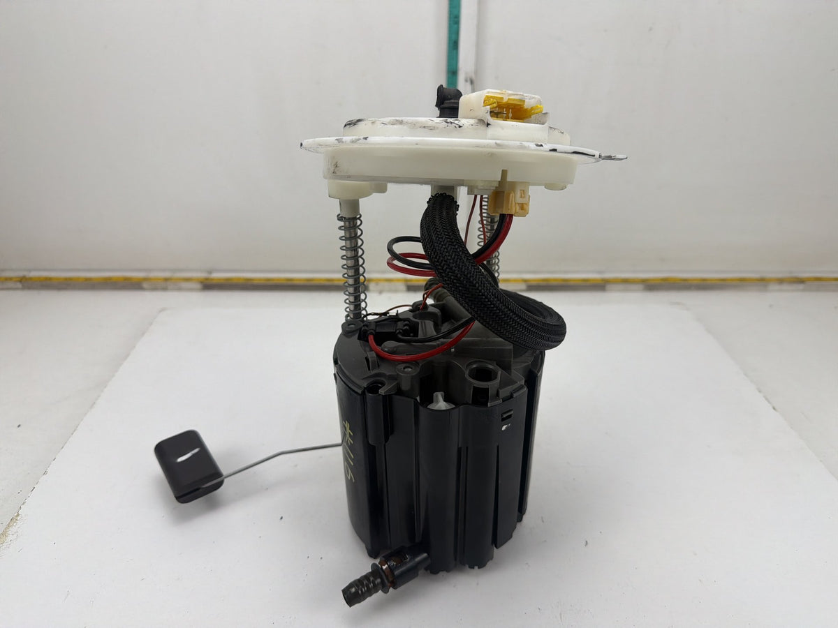 2014-2020 Maserati Quattroporte VI M156-Fuel Tank Sending Pump 670003734 OEM