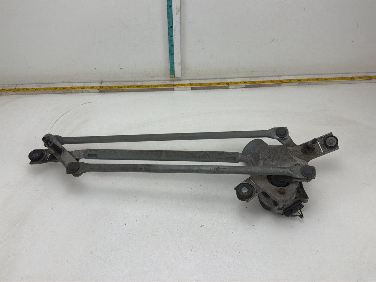 2013-2016 Lincoln MKZ Front Windshield Wiper Linkage W/Motor OEM