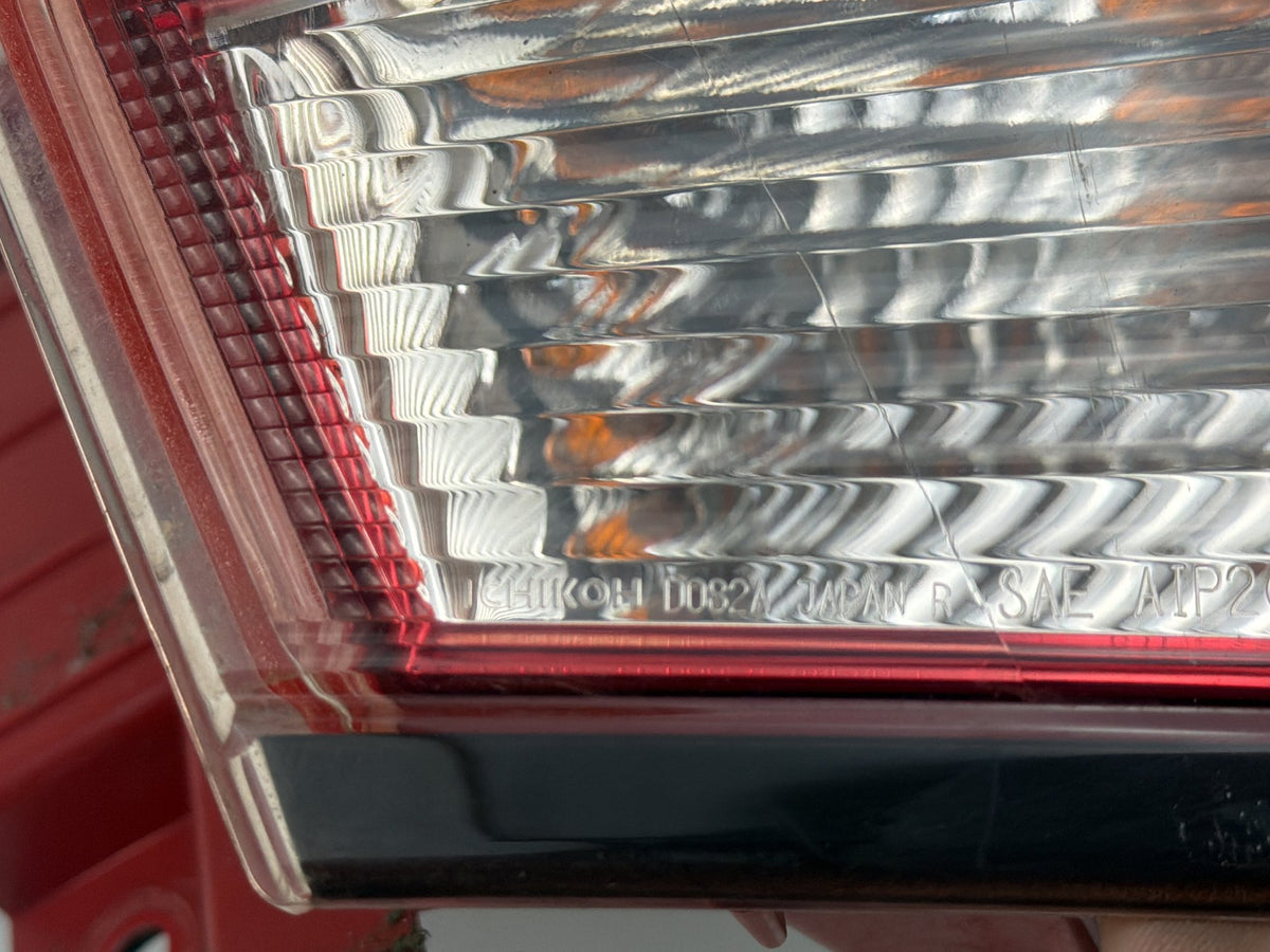2011-2014 Infiniti QX56 Rear Right Passenger Side Tail Light Lamp OEM