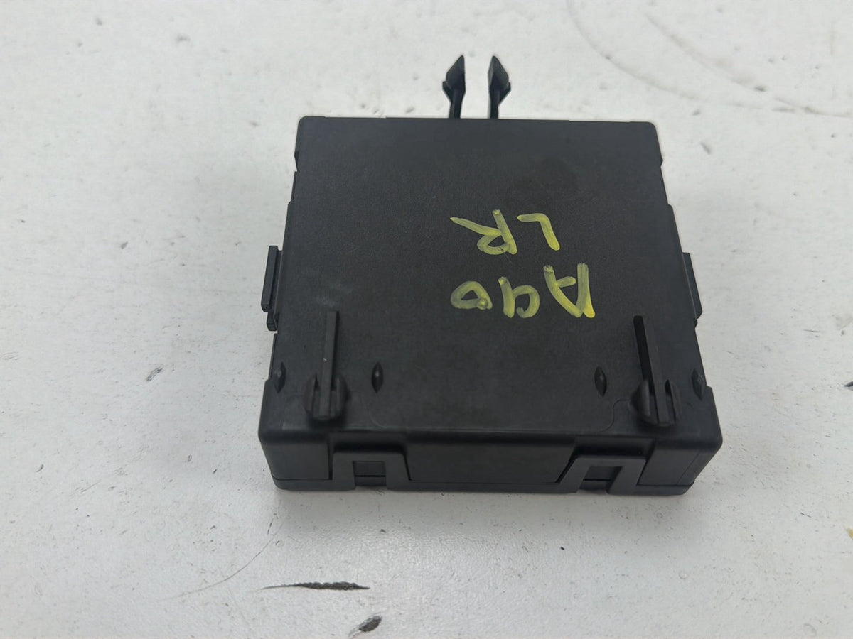 2012-2015 Mercedes ML550 W166 Rear Left Driver Side Door Control Module ECU OEM
