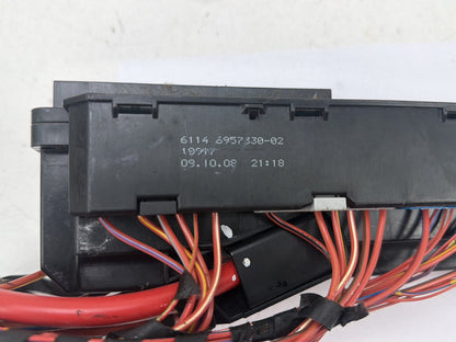 2008-2010 BMW 528i E60 Front Dash Power Distribution Fuse Box 61146957330 OEM
